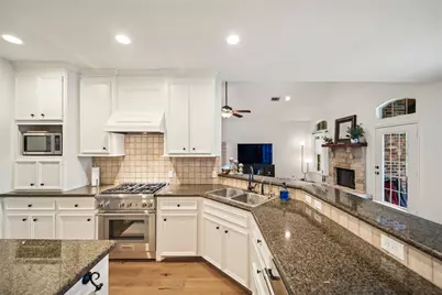 18854 Lake Terrace Drive, Montgomery, TX 77356 - Photo 13