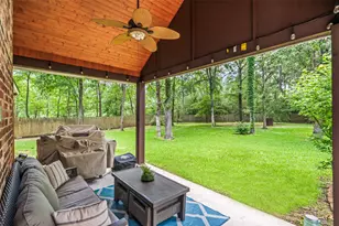 18854 Lake Terrace Dr, Montgomery, TX 77356 - Photo 3