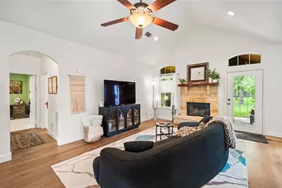 18854 Lake Terrace Drive, Montgomery, TX 77356 - Photo 9