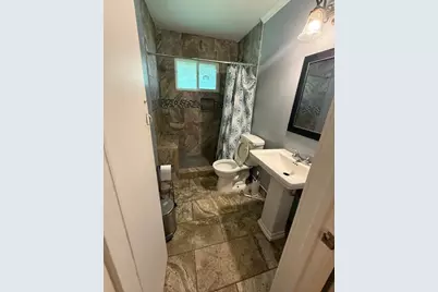 2912 Avenue J P Davis Avenue, Bay City, TX 77414 - Photo 5