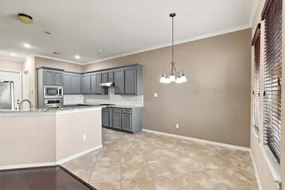 293 W Bend Drive, League City, TX 77573 - Photo 7
