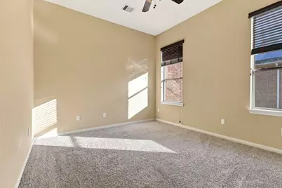293 W Bend Drive, League City, TX 77573 - Photo 15