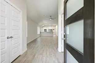 2742 Oakleaf Ash Ln, Fresno, TX 77545 - Photo 5