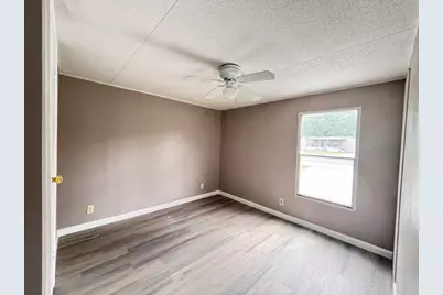 221 Morris, Huntsville, TX 77320 - Photo 5