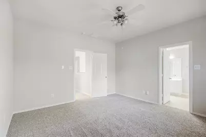 58 S Burberry Park Circle, The Woodlands, TX 77382 - Photo 17