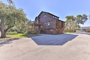 114 24th St, Dickinson, TX 77539 - Photo 31