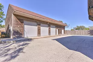 114 24th St, Dickinson, TX 77539 - Photo 37