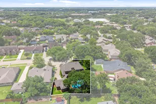 2803 Edgewood Dr, Sugar Land, TX 77479 - Photo 33