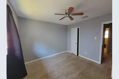 431 N Forest Boulevard, Houston, TX 77090 - Photo 11