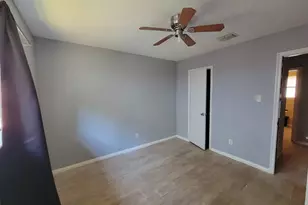 431 N Forest Blvd, Houston, TX 77090 - Photo 11