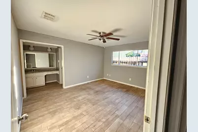 431 N Forest Boulevard, Houston, TX 77090 - Photo 13