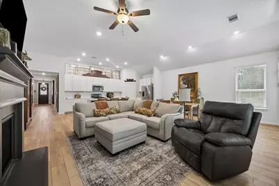 39200 Canyonville Court, Magnolia, TX 77354 - Photo 13