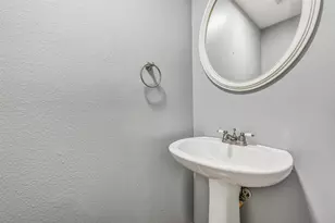 406 Ashberry Ct, League City, TX 77573 - Photo 23