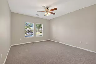 106 Morgan St, Alvin, TX 77511 - Photo 19