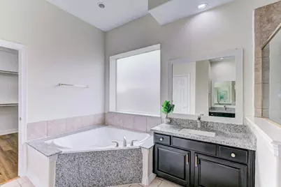 2104 Windy Shores Drive, Pearland, TX 77584 - Photo 27