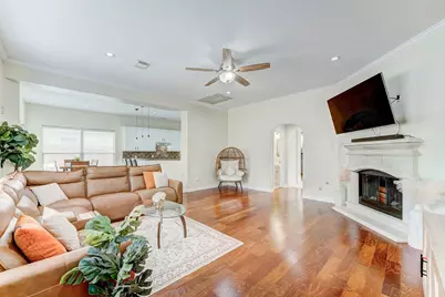 2104 Windy Shores Drive, Pearland, TX 77584 - Photo 11
