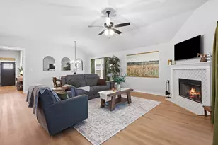 3112 Margaret Rudder Pkwy, Bryan, TX 77808 - Photo 5