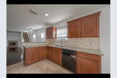 10819 Waterfern Court, Houston, TX 77064 - Photo 9