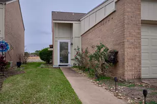 1817 Veranda Dr, West Columbia, TX 77486 - Photo 3