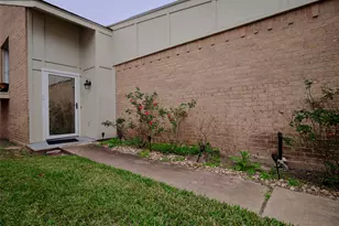 1817 Veranda Dr, West Columbia, TX 77486 - Photo 5