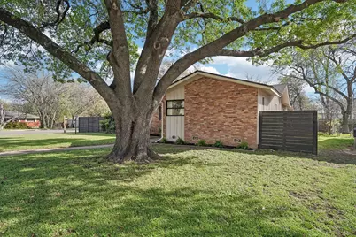 2141 Hermanson Drive, Waco, TX 76710 - Photo 3