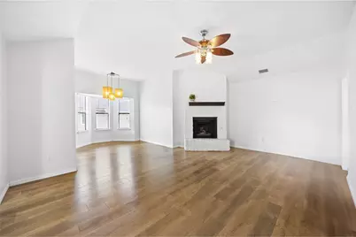 2209 Stirrup Drive, Round Rock, TX 78681 - Photo 7