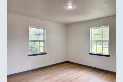 317 San Jacinto Street, La Porte, TX 77571 - Photo 9