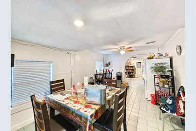 7931 Scanlock Street, Houston, TX 77012 - Photo 9