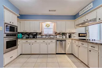 3414 Maple Park Drive, Houston, TX 77339 - Photo 7