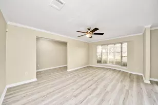 11830 Burlingame Dr, Houston, TX 77099 - Photo 11