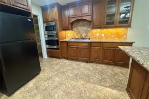 9327 Purston Ct, Houston, TX 77083 - Photo 15