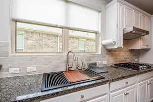 547 Emory Peak Dr, Richmond, TX 77469 - Photo 11