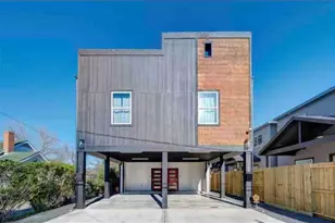 7925 Brandon St, Houston, TX 77051 - Photo 3