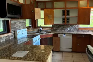 16211 Hwy 105, Cleveland, TX 77327 - Photo 17