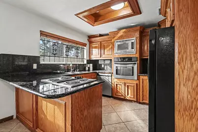 8138 Constellation Lane, Houston, TX 77075 - Photo 7