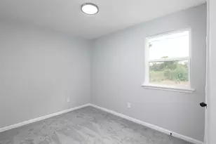 3205 Stallings Dr, Houston, TX 77088 - Photo 9
