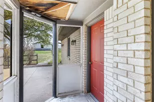 2042 US Hwy 77, Lott, TX 76656 - Photo 35