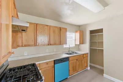 2411 Leffingwell Street, Houston, TX 77026 - Photo 11
