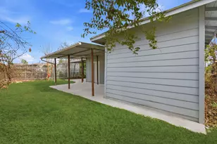 2411 Leffingwell St, Houston, TX 77026 - Photo 37