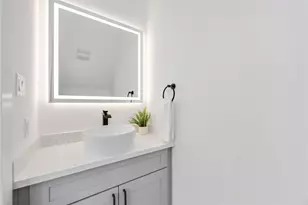 5811 Senior St, Houston, TX 77016 - Photo 7