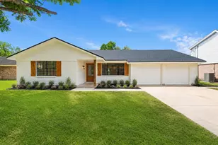 104 Oriole Ln, Angleton, TX 77515 - Photo 1