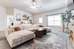 23112 Zinfandel Dr, Alvin, TX 77511 - Photo 9