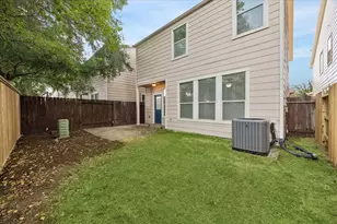 10043 Fallen Woods Dr, Houston, TX 77080 - Photo 15