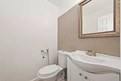 15707 Crooked Arrow Drive, Sugar Land, TX 77498 - Photo 7