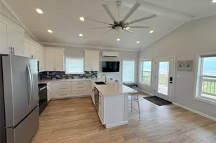 2154 County Rd 230, Sargent, TX 77414 - Photo 17