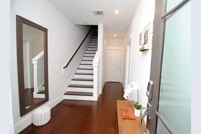 1262 N Post Oak Road #B, Houston, TX 77055 - Photo 3