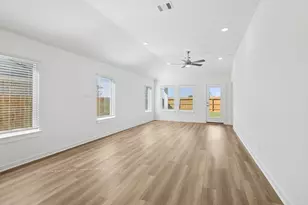 3306 Elm Br Dr, Rosenberg, TX 77471 - Photo 3