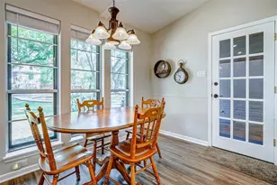 9218 Hammerly Blvd, Houston, TX 77080 - Photo 13