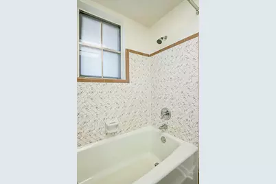 9218 Hammerly Boulevard, Houston, TX 77080 - Photo 23