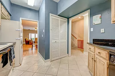 5976 Woodway Place Court, Houston, TX 77057 - Photo 7